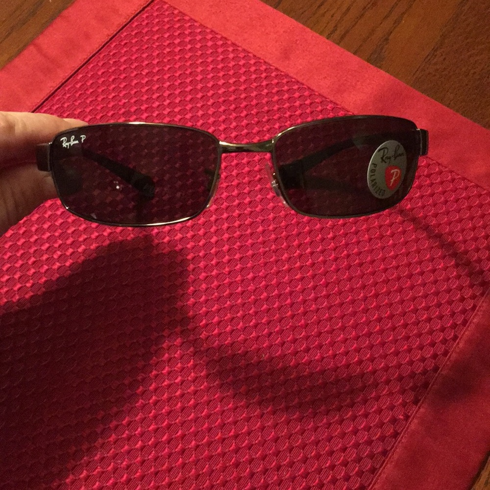 Ray ban polarized gunmetal wrap sunglasses